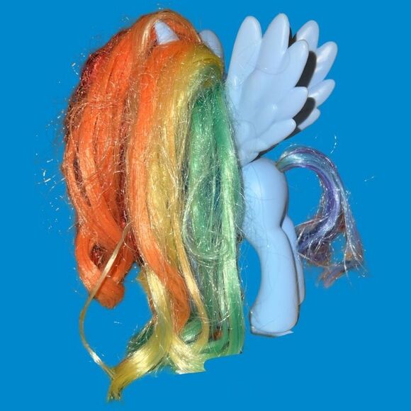 2010 Hasbro Wonderbolts Rainbow Dash Blue Pegasus MLP Toy Figure 6” - Picture 3 of 5